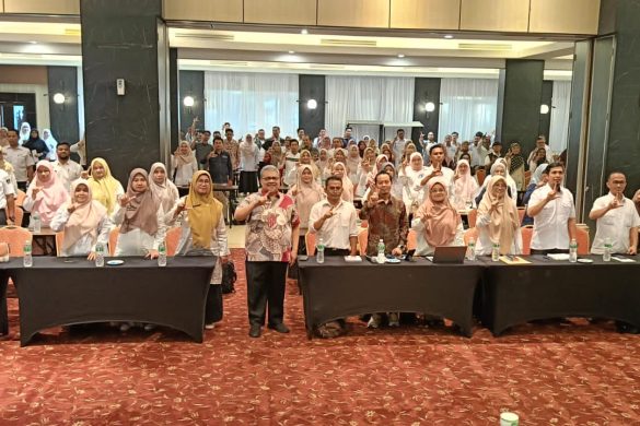 Ketua DPRD Sumbar Dorong Guru Tetap Asah Potensi Murid di Tengah Perkembangan AI