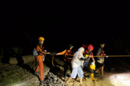 Banjir Rendam Sungai Batang Agam, 450 Warga Mengungsi dan 60 Sempat Terjebak