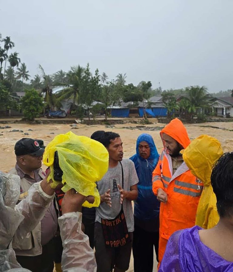 Banjir Rendam Lima Kecamatan, Wali Kota Kerahkan Tim Gabungan