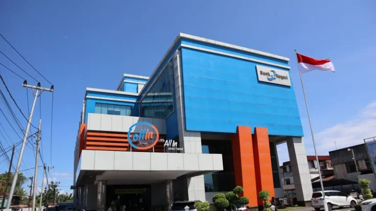 Bank Nagari Setor Dividen Rp110,4 Miliar ke Pemprov Sumbar