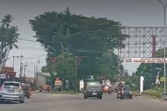 Padang Berkabut, DPRD Minta Warga Tak Terburu-buru Sebut Kabut Asap