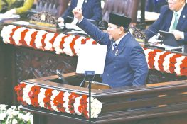 Presiden Prabowo Targetkan Pertumbuhan Ekonomi 6 Persen dalam RAPBN 2027