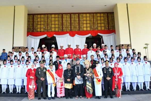 HUT ke-81 RI, Fadly Amran Ajak Warga Padang Bangkit Bersama Pascabencana