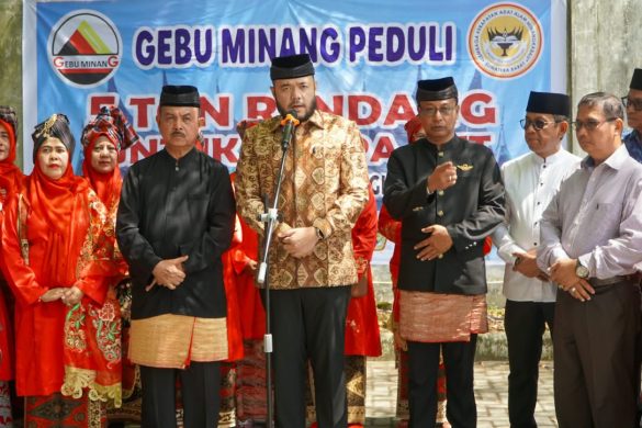 Minangkabau Siapkan 5 Ton Rendang untuk Korban Gempa NTT