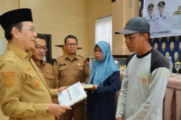 Pemko Payakumbuh Bedah 100 Rumah Warga Kurang Mampu