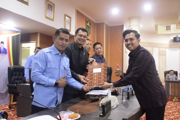 DPRD dan Pemkab Solok Sahkan KUA-PPAS Perubahan 2026 serta Perda Pemekaran Sembilan Nagari