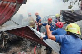 Kebakaran di Dadok Tunggul Hitam, Bangunan dan Sejumlah Kendaraan Hangus