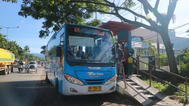 Trans Padang Ubah Rute ke Teluk Bayur, Tarif Rp1 Berlaku 7 Agustus