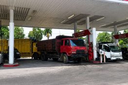 Antrean Biosolar di Sejumlah SPBU Padang Mengular hingga 1 Kilometer