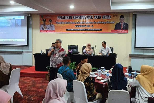 Curhat Kepada Ketua DPRD Sumbar, Tenaga Pendidik Minta Pengawasan SPPG Diperketat
