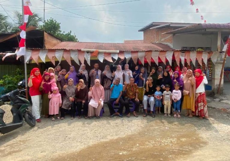Cetak Kader Posyandu Handal, Tim Pengabdian Universitas Mercubaktijaya Gelar Pelatihan Akupresur Mandiri Bagi Lansia